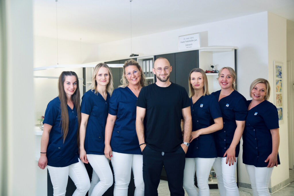 Zahnarzt Kempten Tratzmüller Unser Team